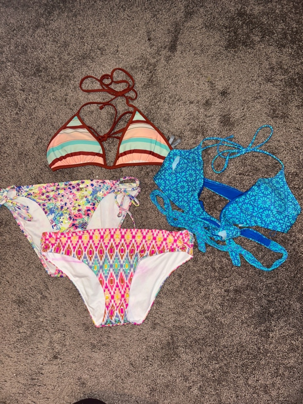 Size small aerie & Victoria’s Secret bikini swimsuit bundle!